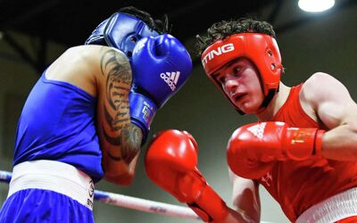 Ethan Perez overcomes challenge from Santiago Vazquez to win Golden Gloves crown